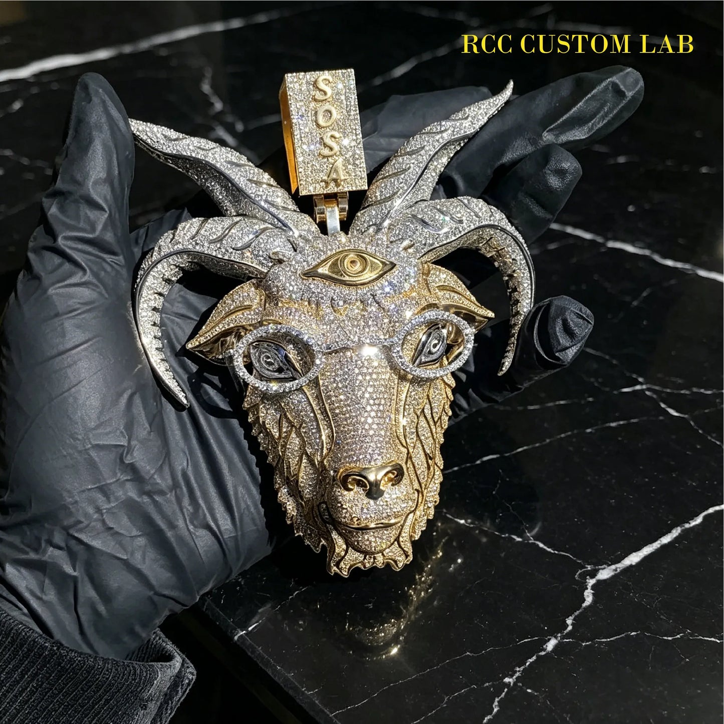 Iced Gold Goat Head Pendant【R167】
