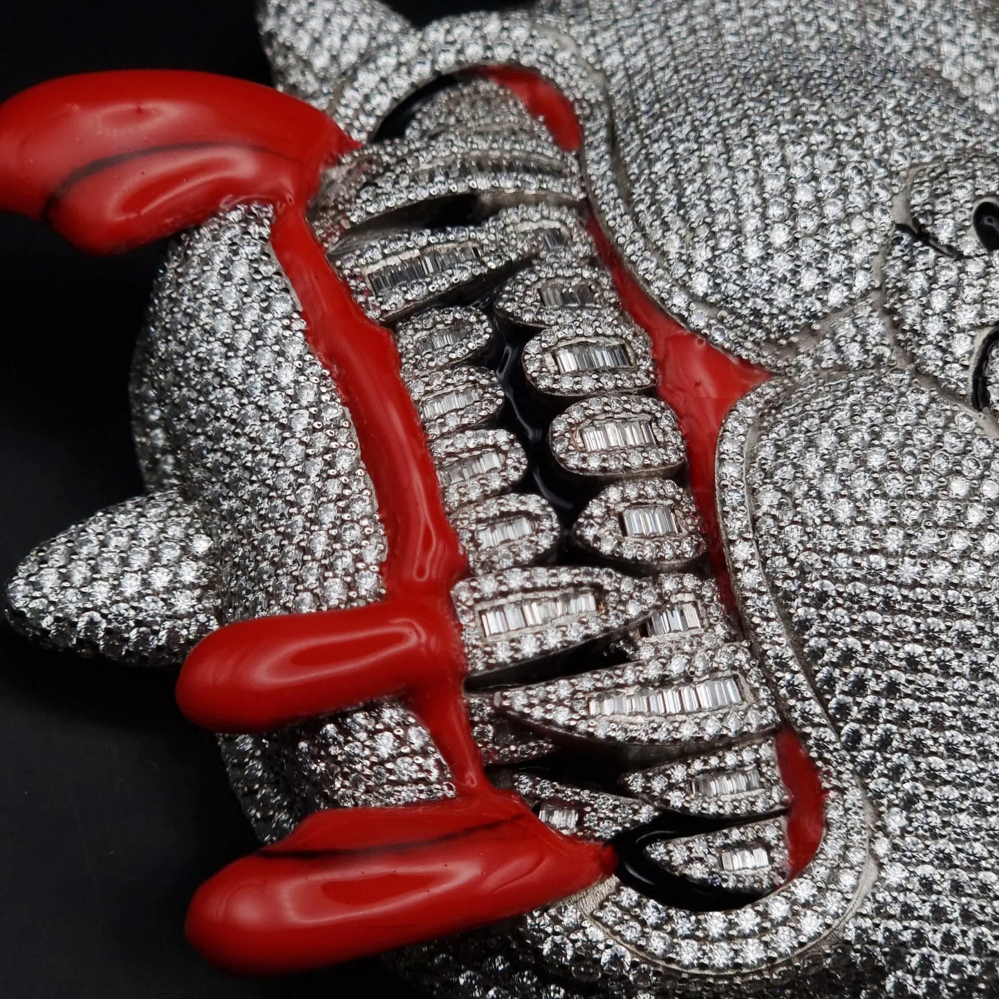 Iced Out Pitbull Pendant【A224】