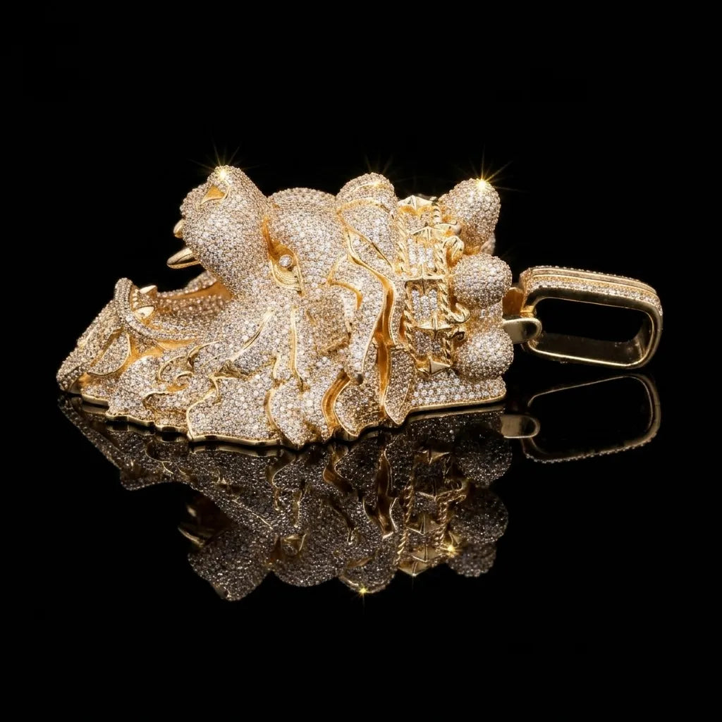 Iced Out Roaring Lion Head Pendant【A216】