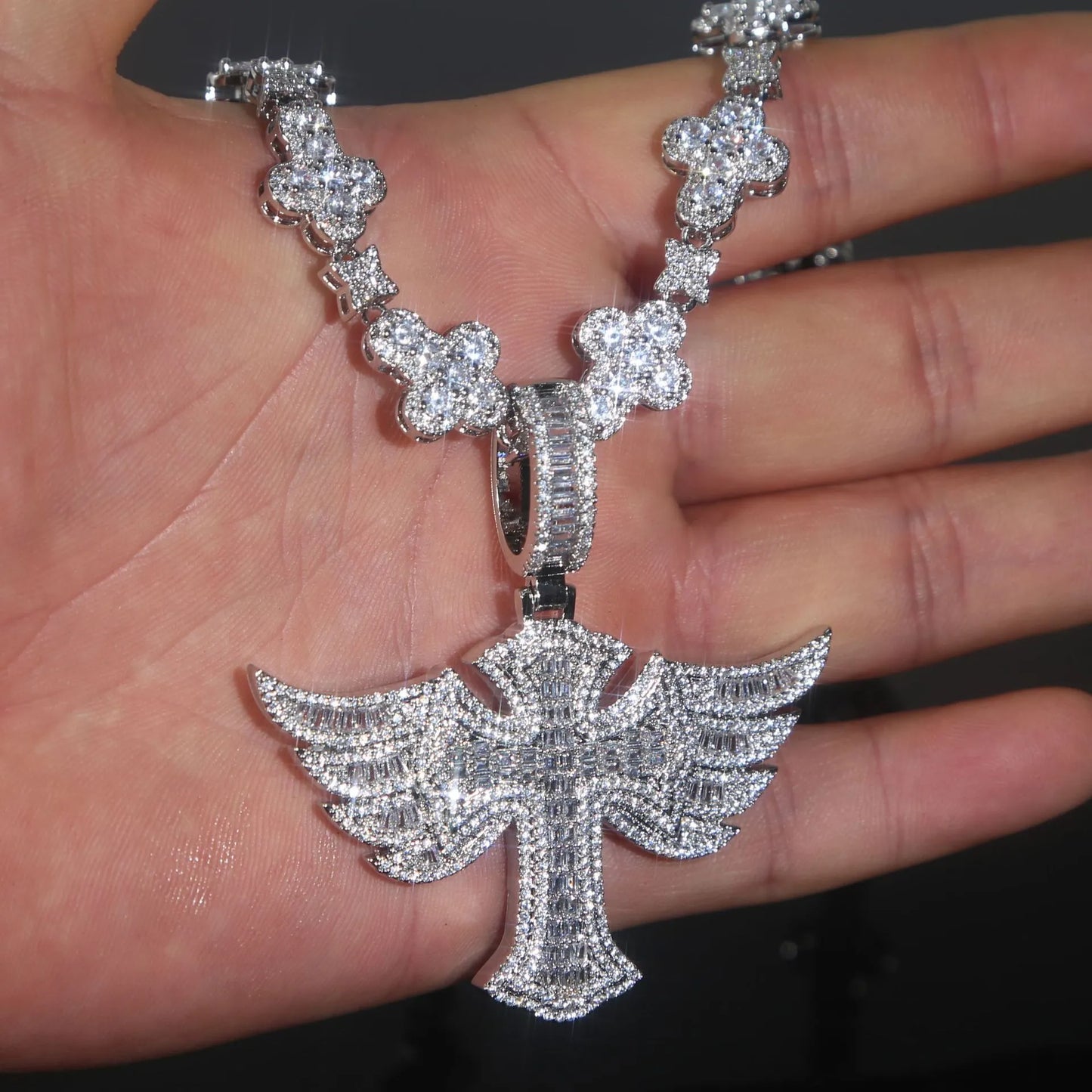 Iced Out Winged Cross Pendant And Link Chain Set【B102】