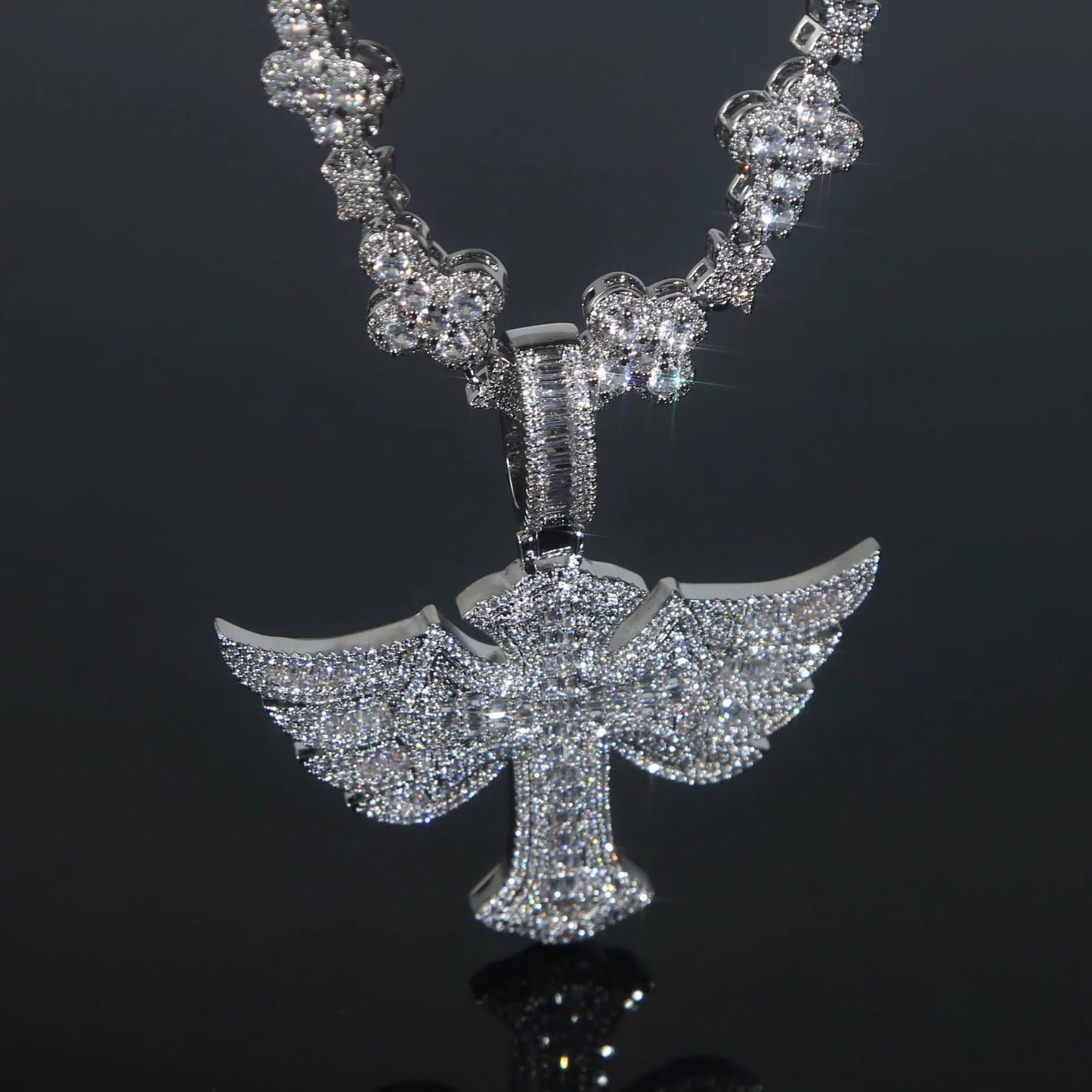 Iced Out Winged Cross Pendant And Link Chain Set【B102】